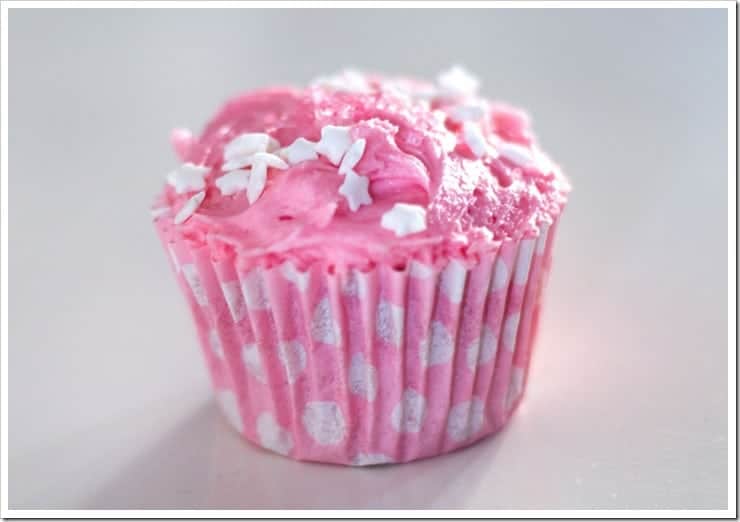 Homeschool Valentine's Day party - cupcake 