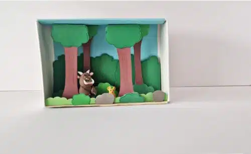 The Gruffalo diorama - step 13